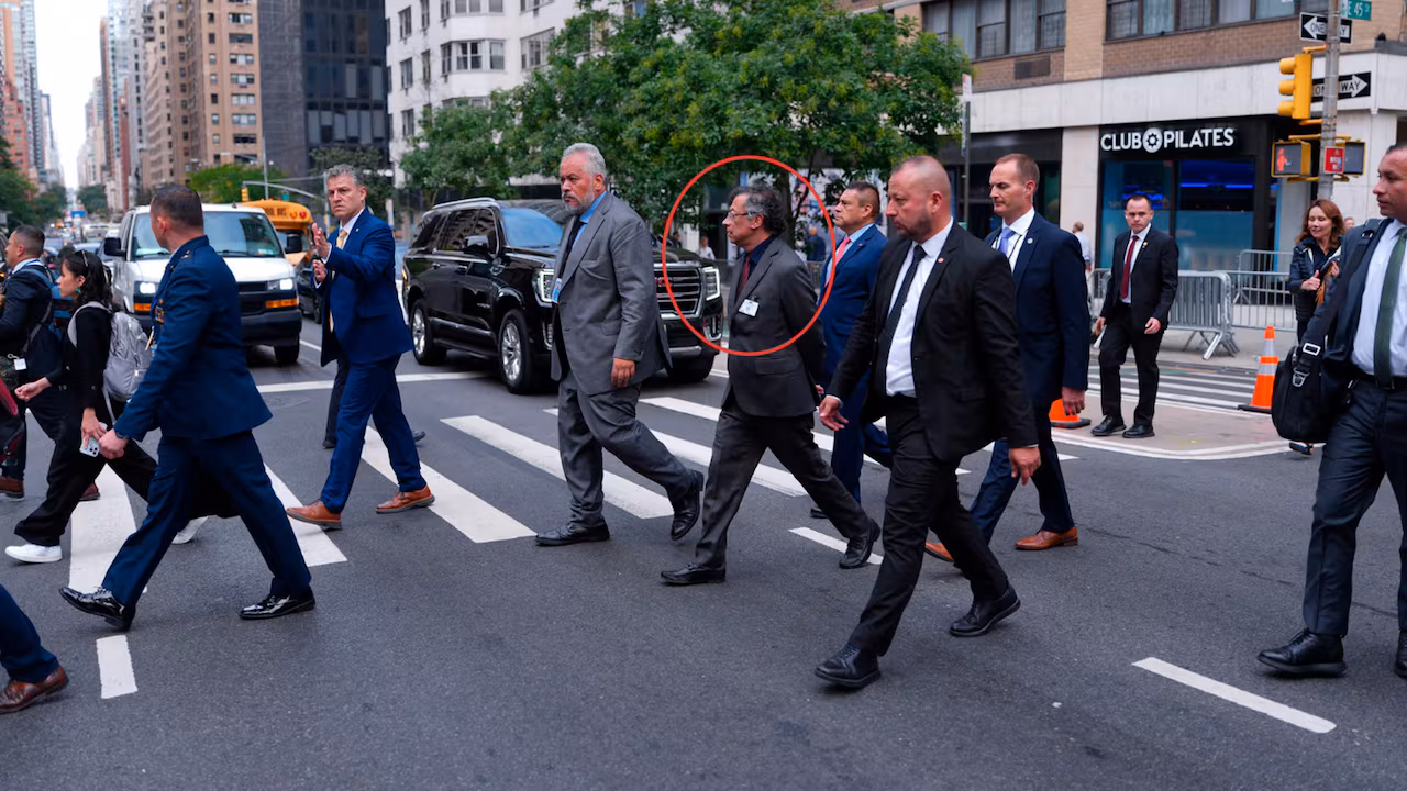 Presidente Petro paseó por las calles del ‘imperio’: las 10 imágenes de su caminata por Nueva York