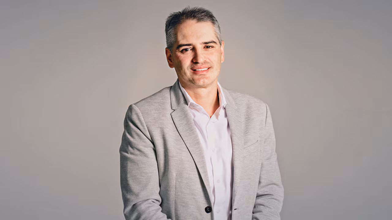 Petro cuestiona el acueducto de Urabá… pero fue él mismo quien lo prometió en 2024 y no cumplió